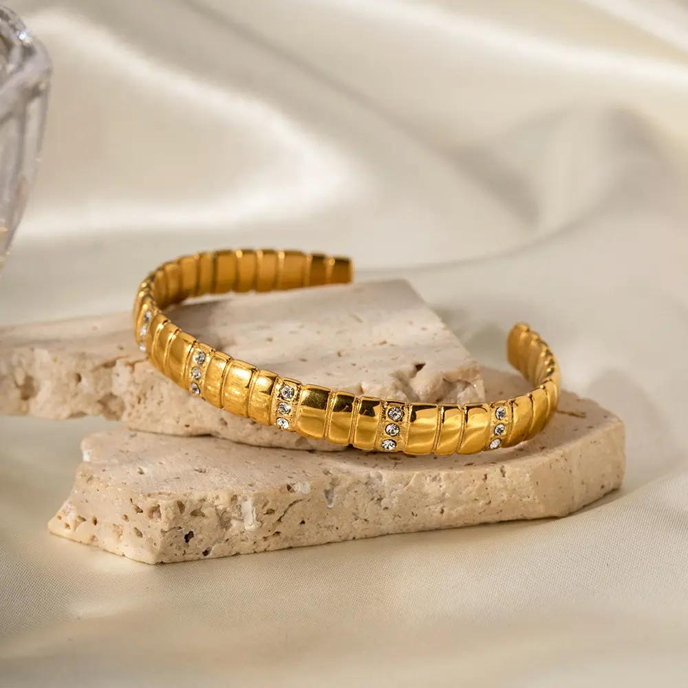 Chic Gold & Stone Bracelet Bangles-Bracelets-NEVANNA